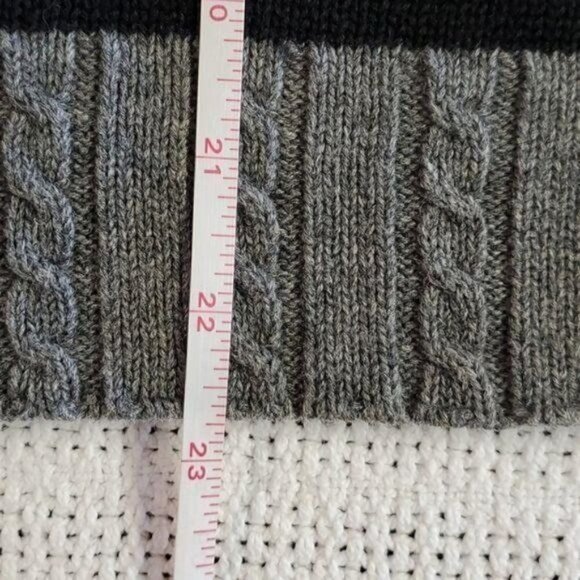 Northcrest Holiday Lodge Black Embroidered Full Zip Embellished LS Sz M Sweater - Picture 8 of 8